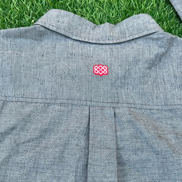 Sherpa Adventure Gear Button Up Shirt Mens Size Large Gray Outdoor Hiking NWT - Picture 3 of 8